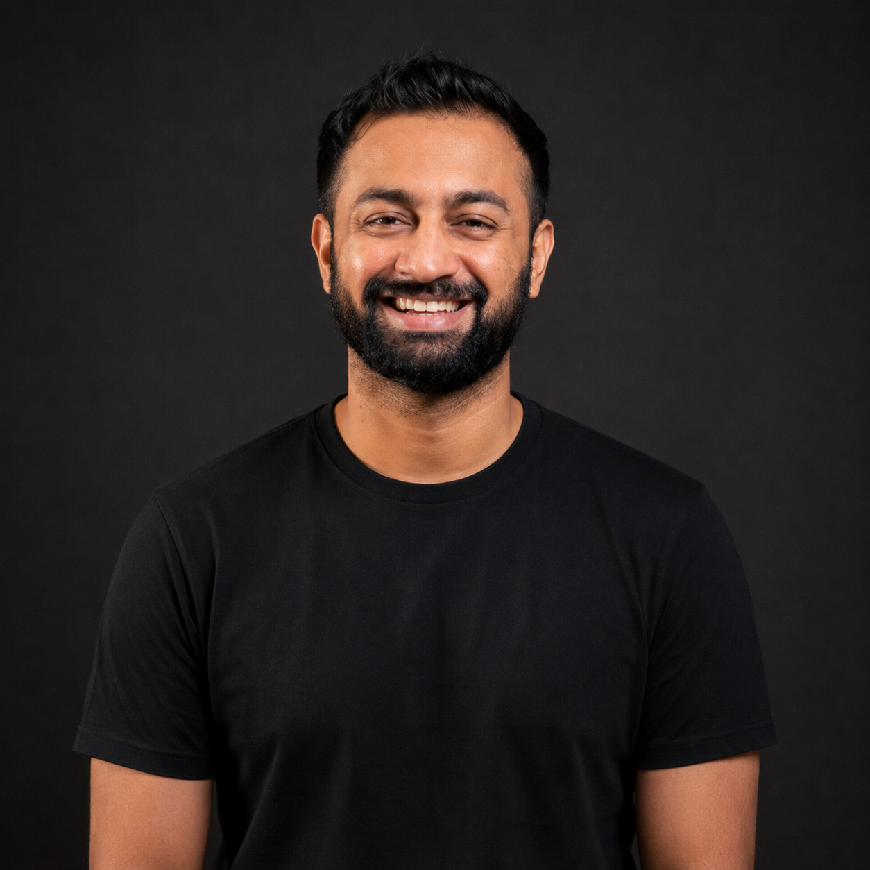Portrait of Anirudh Narayan, Chief Growth Officer at Lyzr